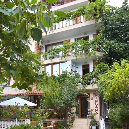 Nirvana Guest House 内塞伯尔 外观 照片